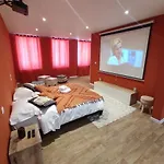 Ng Suitehome - Lille I Centre I Coq Francais - Balneo - Netflix - Wifi * 鲁贝