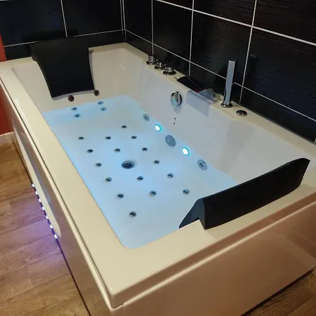 Appartement Ng Suitehome - Lille I Centre I Coq Francais - Balneo - Netflix - Wifi