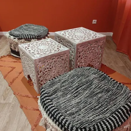 Ng Suitehome - Lille I Centre I Coq Francais - Balneo - Netflix - Wifi * ルーベ